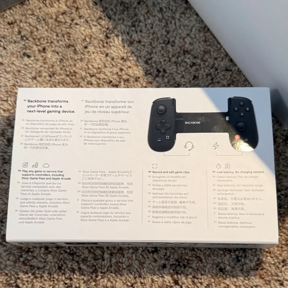 Backbone Gaming Controller for iPhone-lightening cable connection-NEW IN BOX